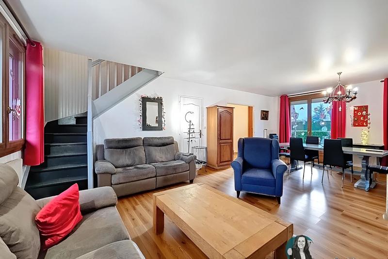 Maison - 138 m² - 6 pièces