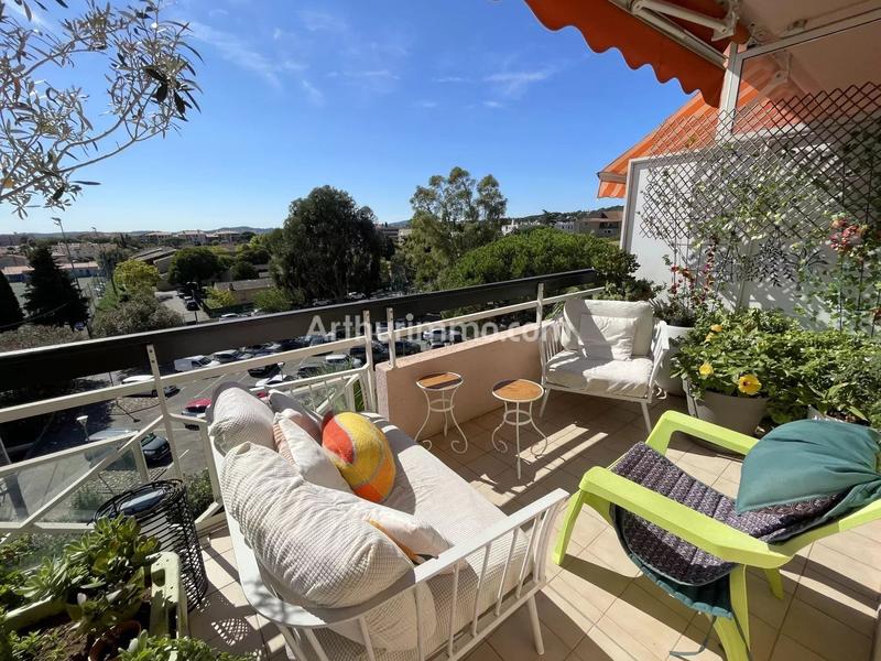 Appartement - 108 m² - 3 pièces