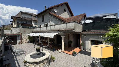 Maison - 213 m² - 6 pièces