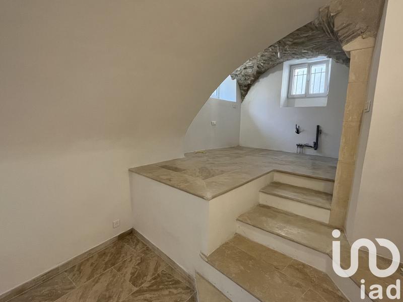 Studio - 25 m² - 2 pièces