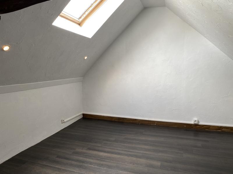 Maison - 108 m² - 6 pièces