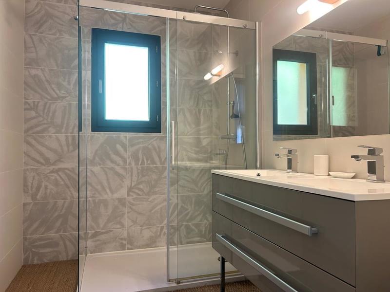 Propriété - 123 m² - 4 pièces