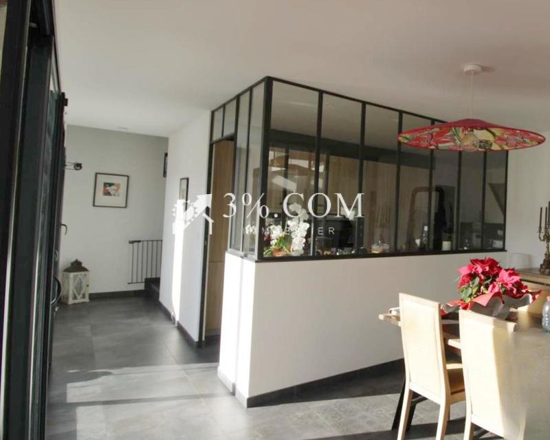 Maison d'architecte - 225 m² - 7 pièces