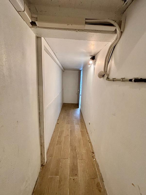 Immeuble - 254 m² - 16 pièces