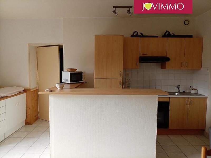 Maison - 335 m² - 16 pièces