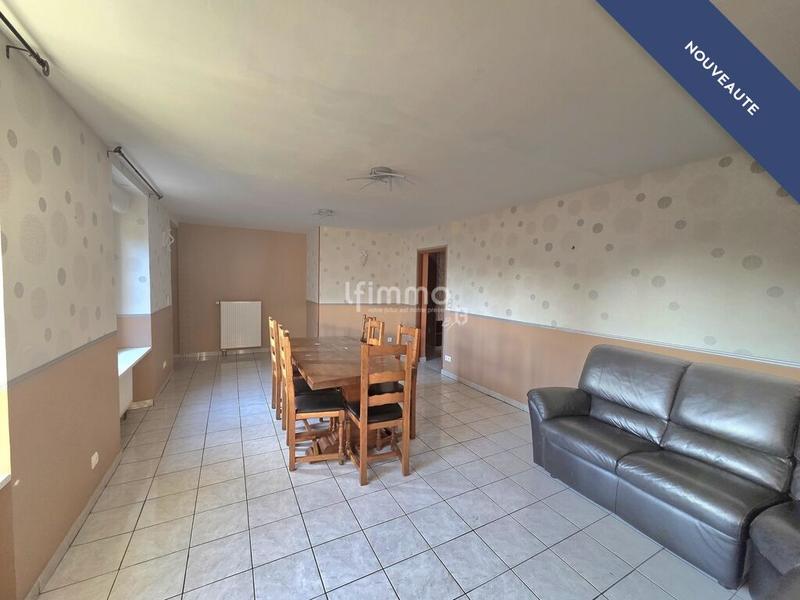 Maison - 102 m² - 5 pièces