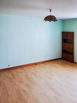 Maison - 221 m² - 6 pièces