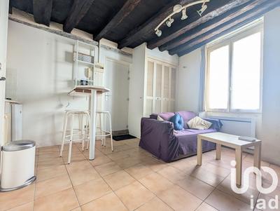 Studio - 23 m² - 1 pièce