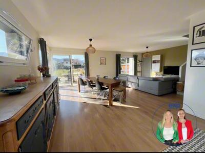 Maison - 160 m² - 6 pièces