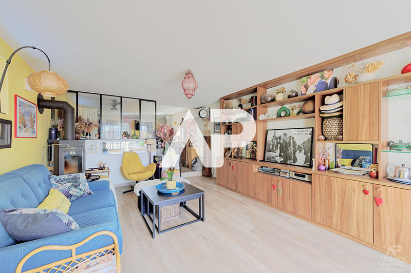 Maison - 105 m² - 5 pièces