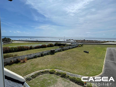 Maison traditionnelle - 160 m² - 6 pièces