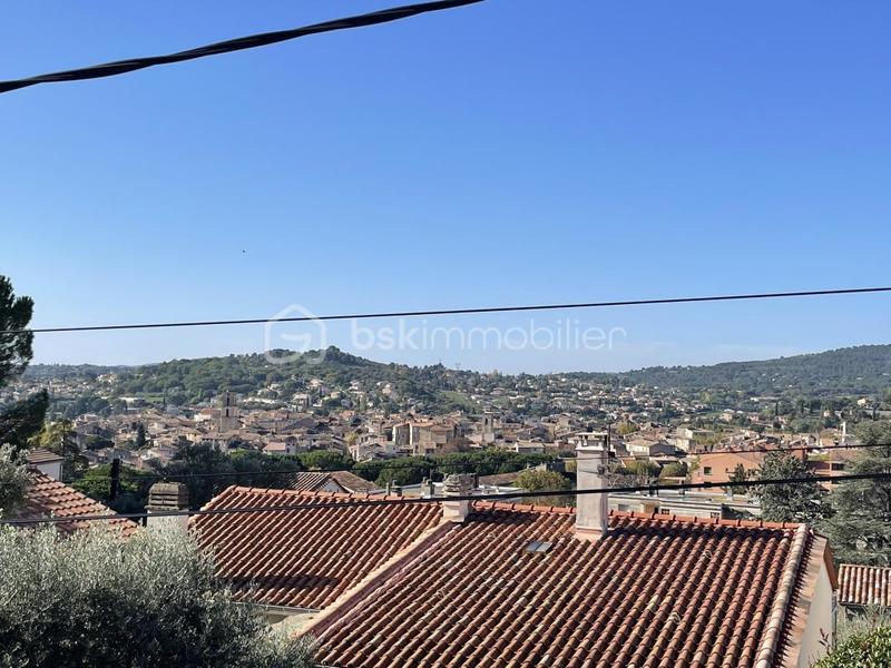 Maison - 108 m² - 6 pièces