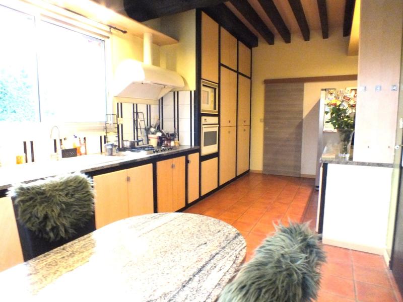 Maison - 190 m² - 6 pièces