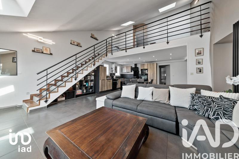 Maison - 125 m² - 7 pièces