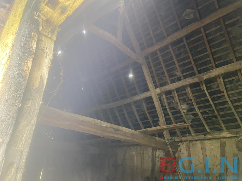 Parking / Garage - 150 m²