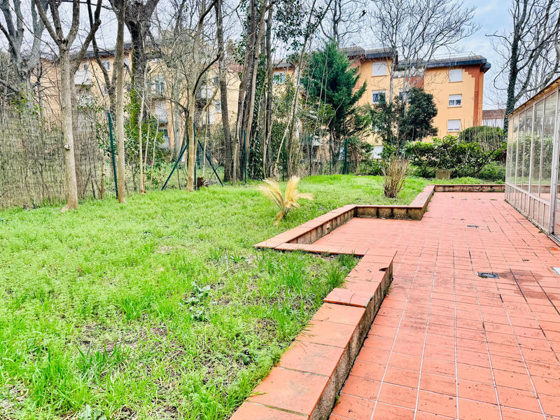 Appartement - 179 m² - 6 pièces