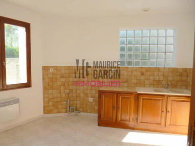 Maison - 104 m² - 4 pièces
