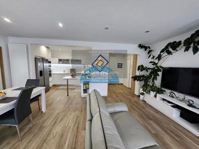 Maison - 233 m² - 11 pièces