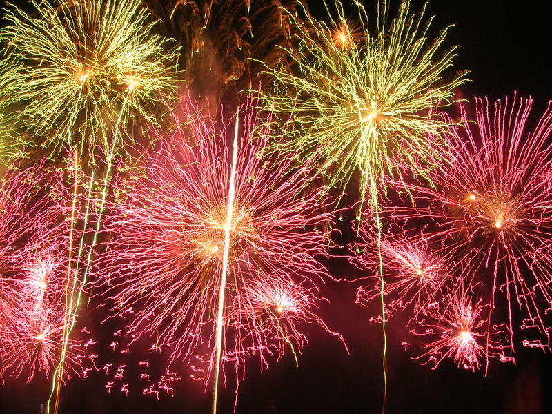 Parade féérique et grand feu d'artifice