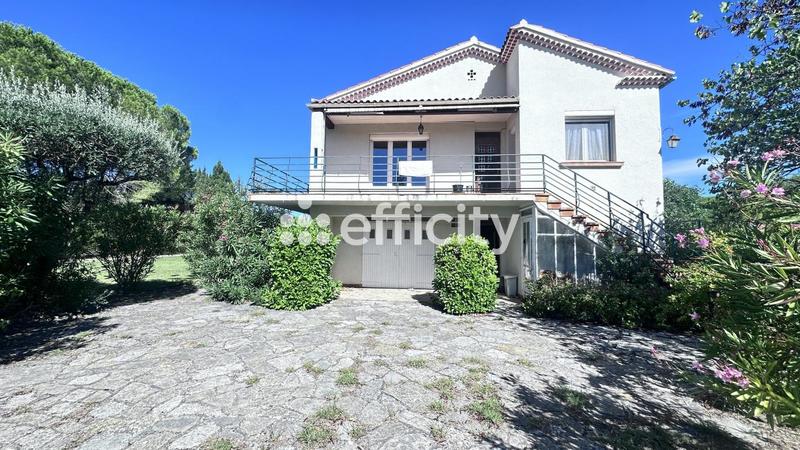 Maison - 100 m² - 6 pièces