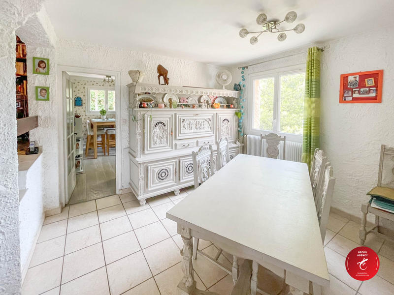 Maison - 136 m² - 7 pièces