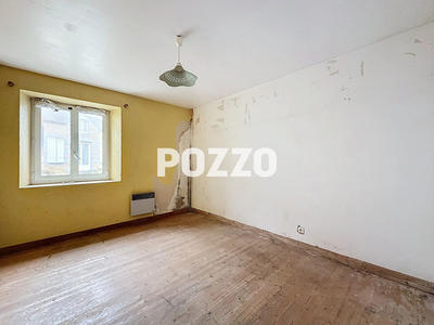 Maison - 104 m² - 5 pièces