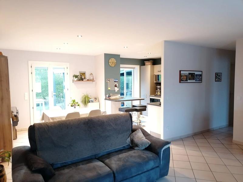 Maison - 98 m² - 4 pièces