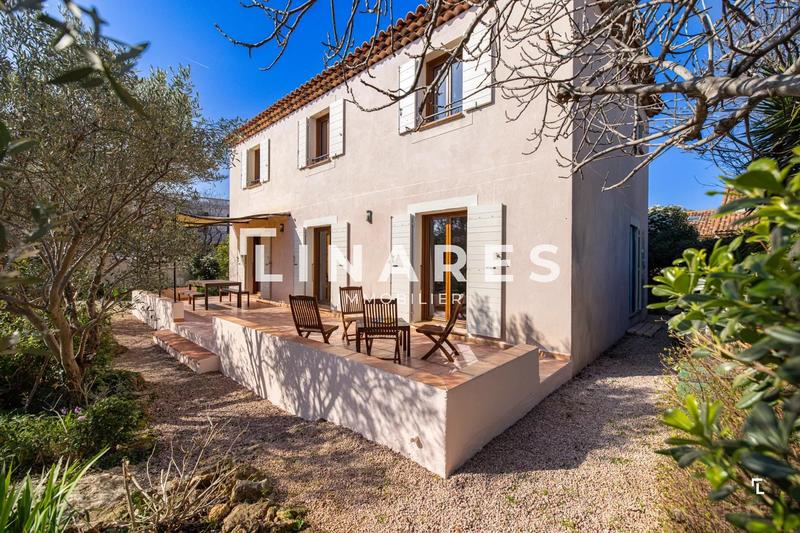 Maison - 162 m² - 6 pièces