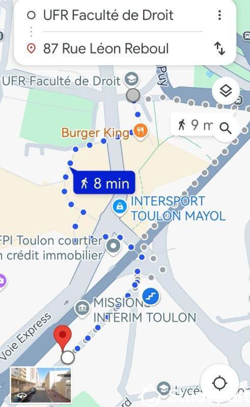 Chambre - 9 m² - 1 pièce