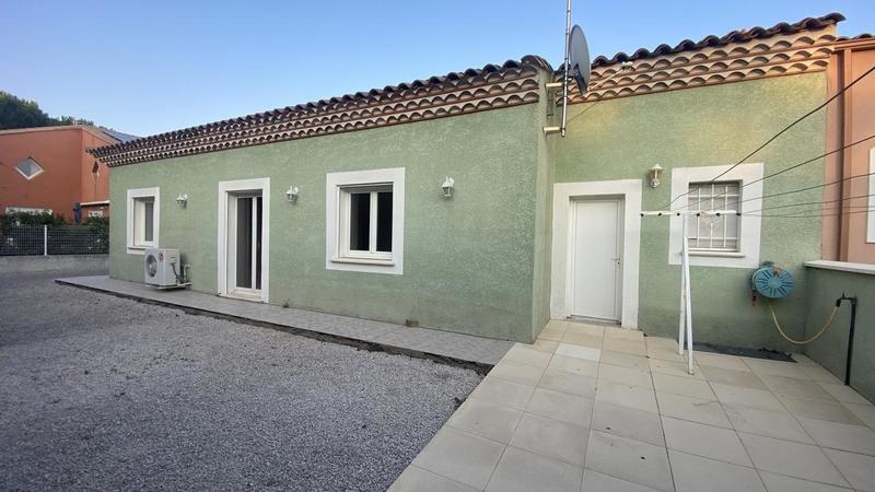 Maison - 88 m² - 3 pièces