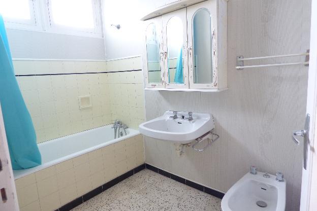 Maison - 82 m² - 6 pièces