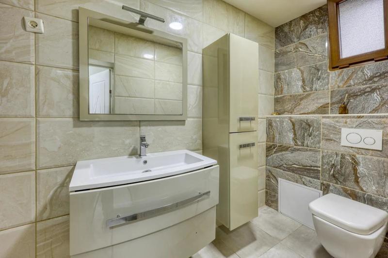 Appartement - 92 m² - 4 pièces