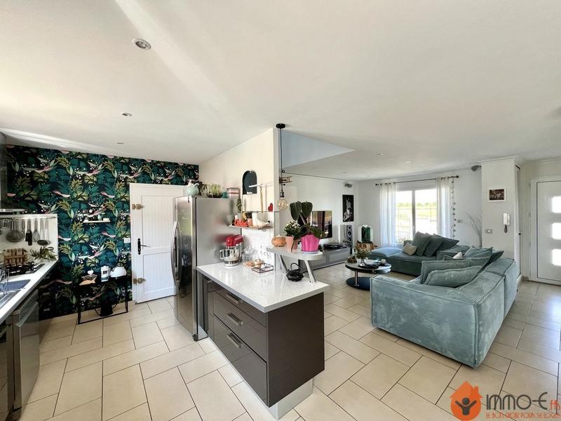 Maison - 165 m² - 6 pièces