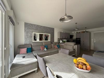 Maison - 89 m² - 5 pièces