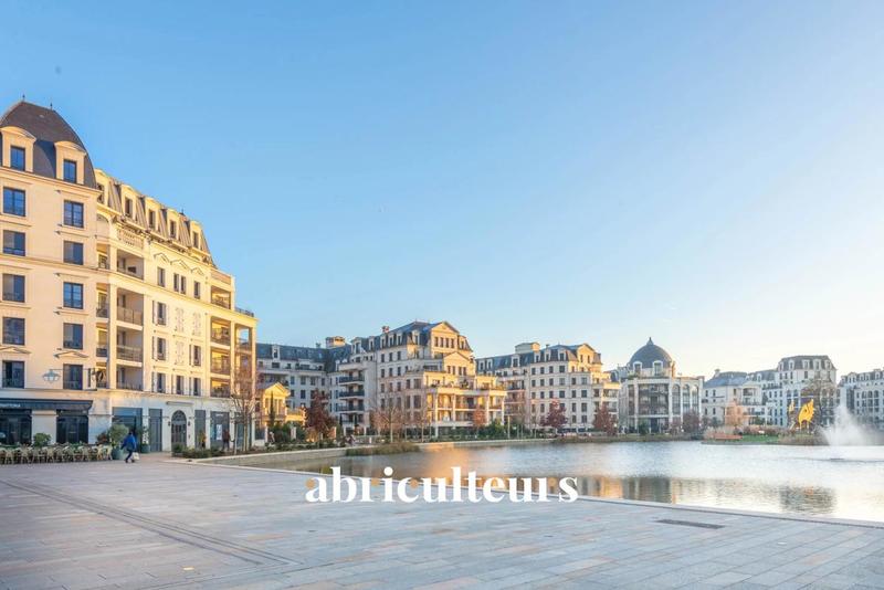 Appartement ancien - 70 m² - 3 pièces