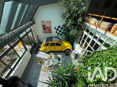 Appartement - 215 m² - 6 pièces