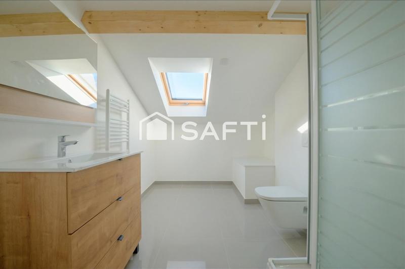 Maison - 110 m² - 4 pièces