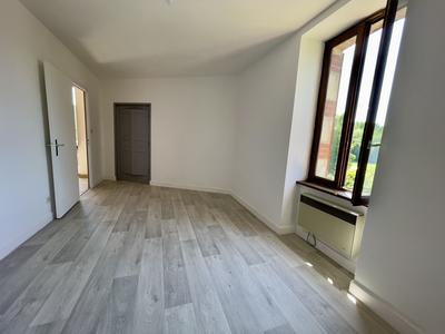 Maison traditionnelle - 218 m² - 9 pièces