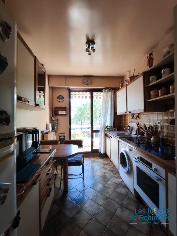 Appartement - 82 m² - 4 pièces