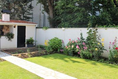 Maison - 230 m² - 6 pièces