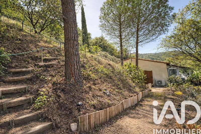 Maison - 81 m² - 5 pièces