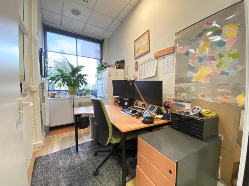 Bureau - 80 m²
