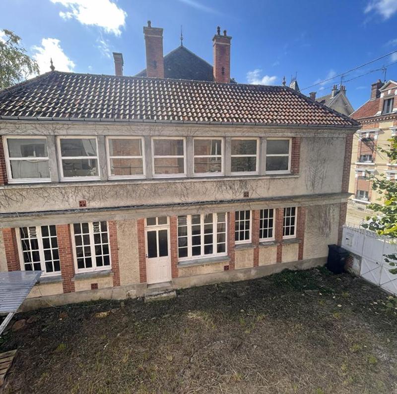 Maison - 82 m² - 4 pièces