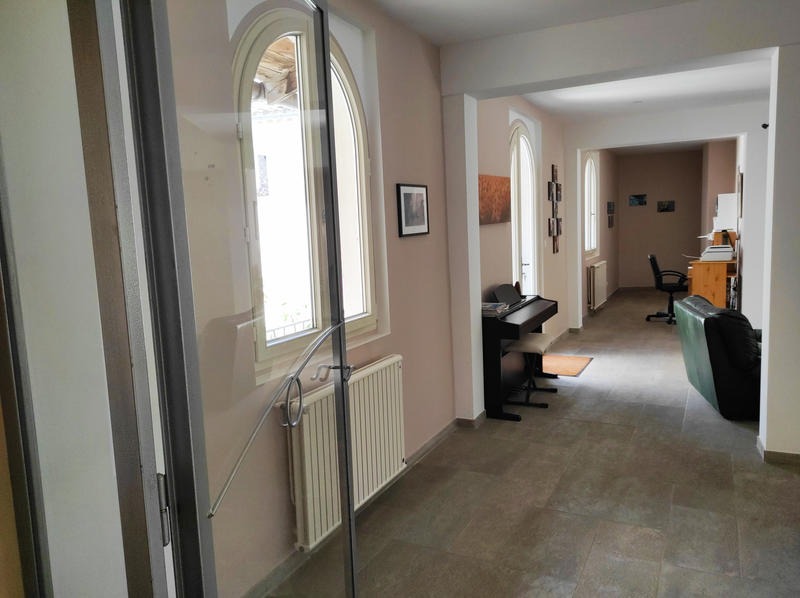 Maison - 799 m² - 25 pièces