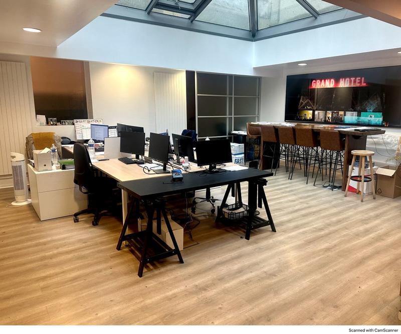 Bureau - 69 m²