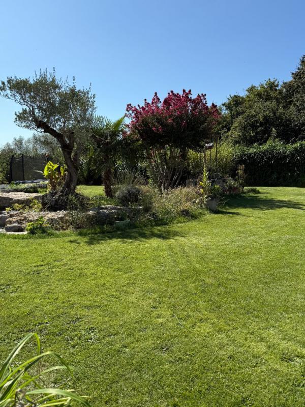 Maison - 196 m² - 6 pièces