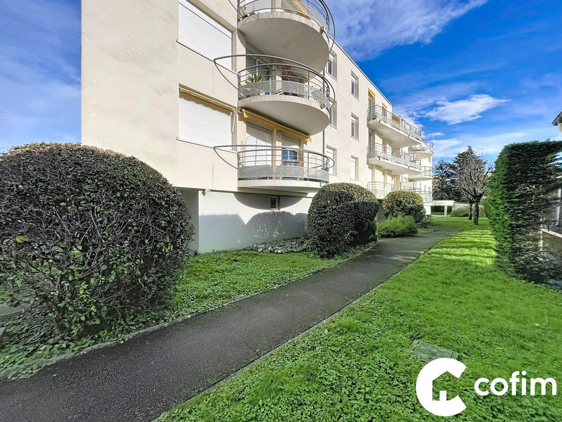 Appartement - 72 m² - 3 pièces