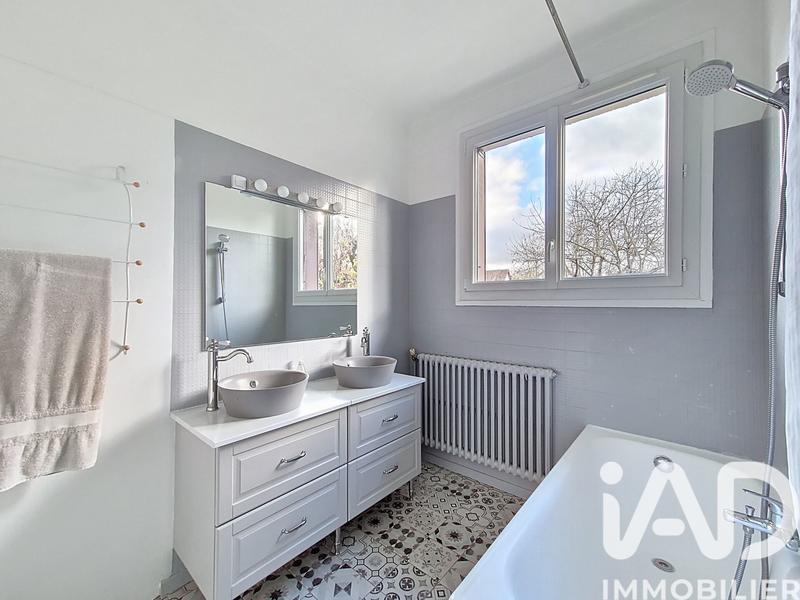 Maison - 160 m² - 7 pièces