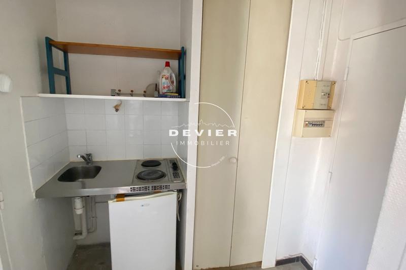Appartement - 18 m² - 1 pièce