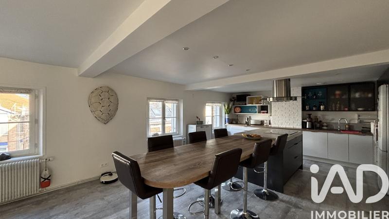 Appartement - 142 m² - 6 pièces